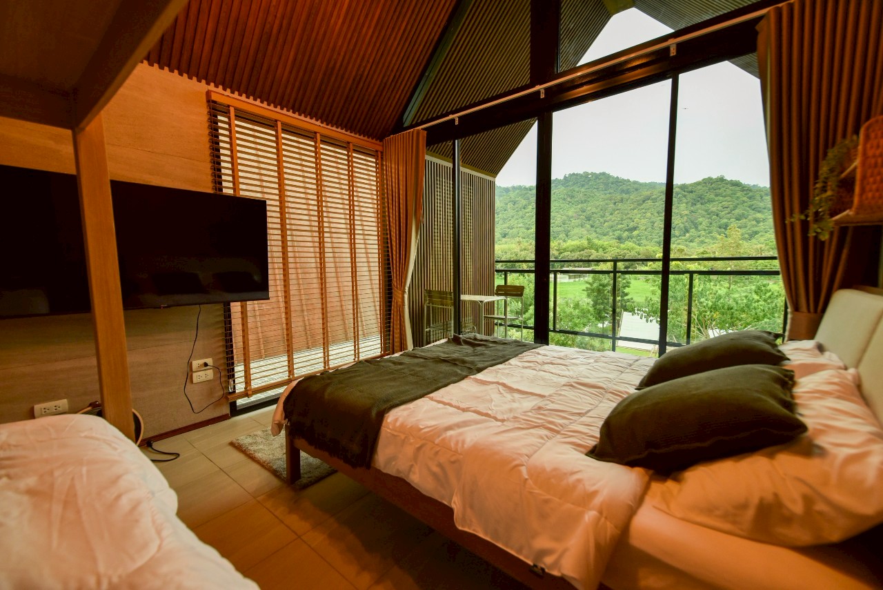 LINE_ALBUM_ห้องพักใหม่_250508_24